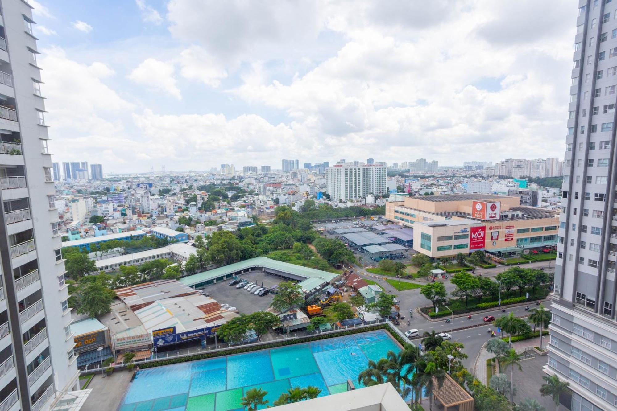 Sunrise City - Sp Home Хошимин Экстерьер фото